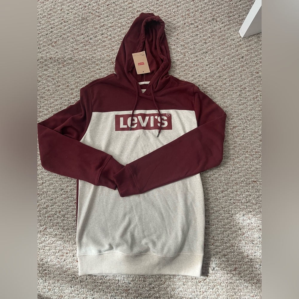 Levi hoodie.  Unisex Polyester/cotton.NWT soft material. Port/heather.